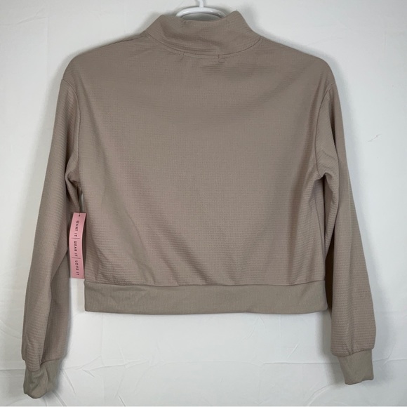 NWT Women’s Crave Fame Waffle Knit Long Sleeve Cropped Sweatshirt - Tan - Large - Picture 2 of 4